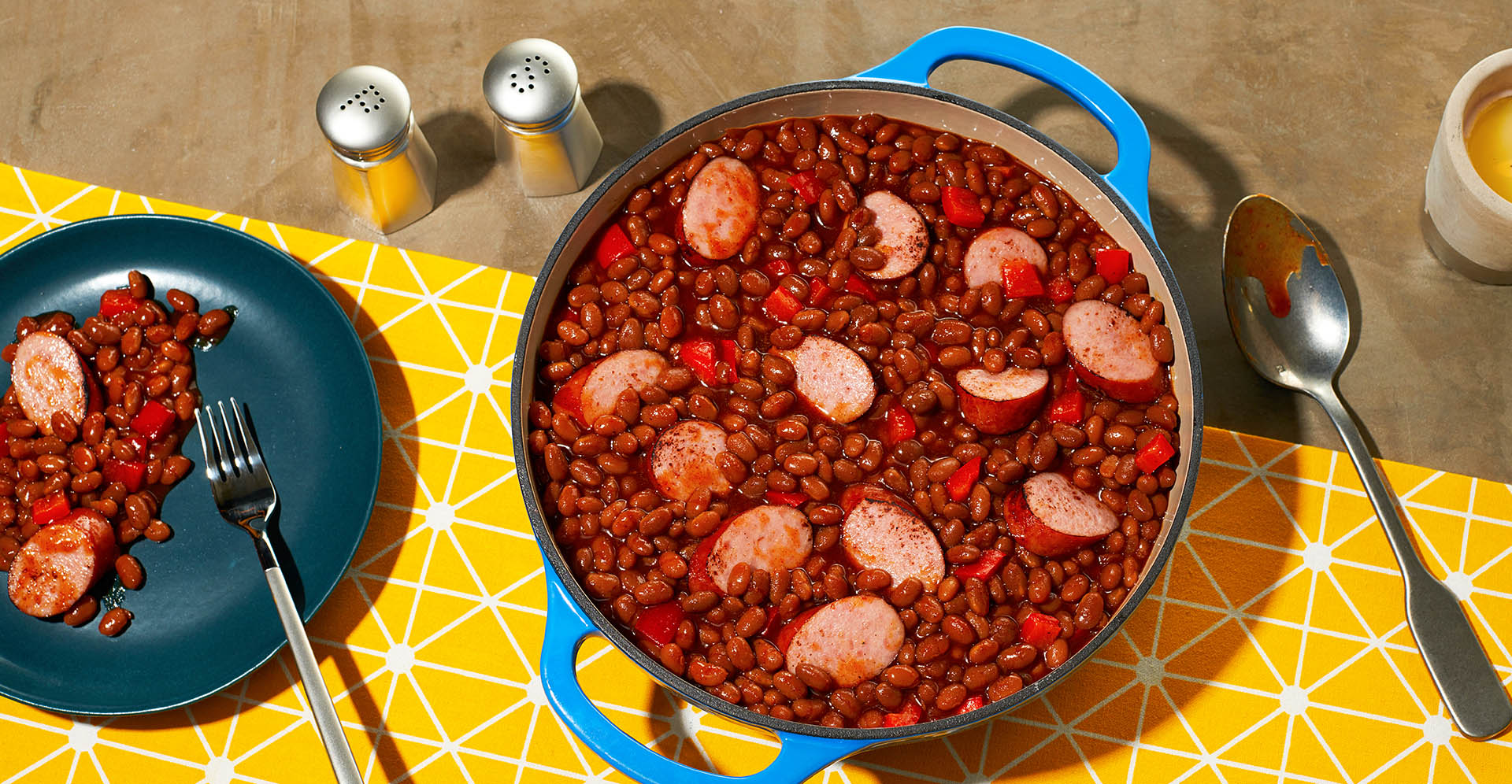 Baked Beans with Red Peppers and Johnsonville Sausage